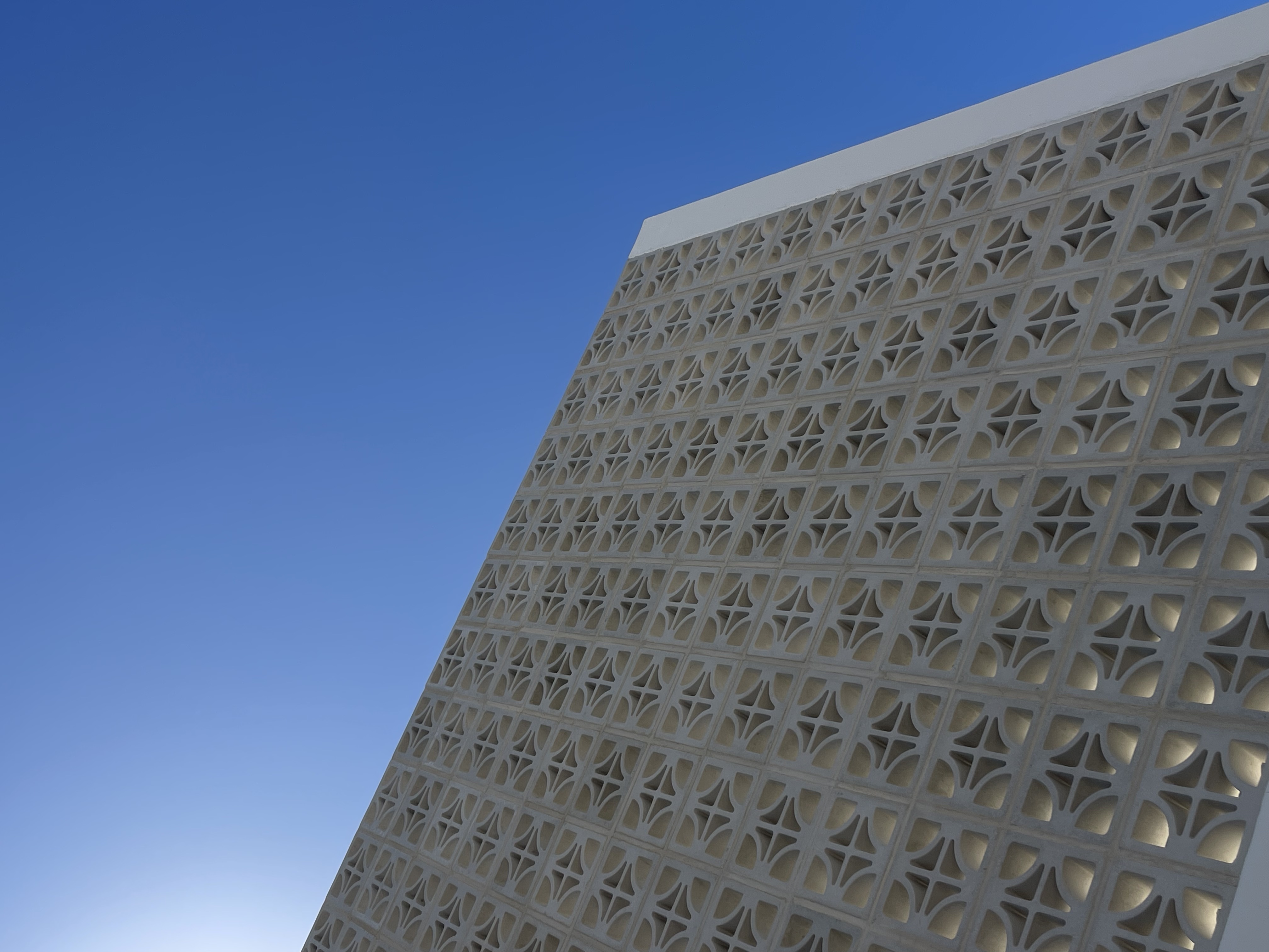 Proyecto Casa Dzityá con celosía CD11 de Deco Taller de Concreto